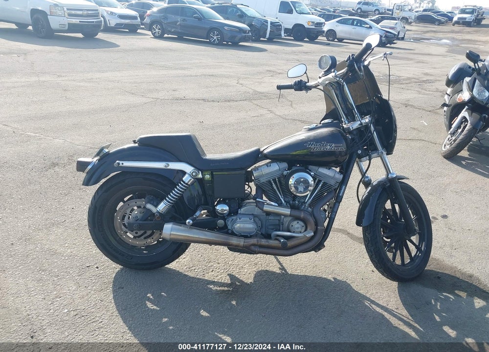 2000 HARLEY-DAVIDSON FXD VIN: 1HD1GHV12YY323381