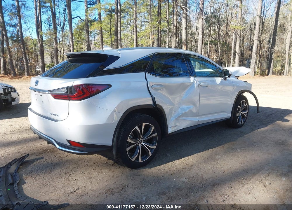2022 LEXUS RX VIN: 2T2HGMDA8NC074414