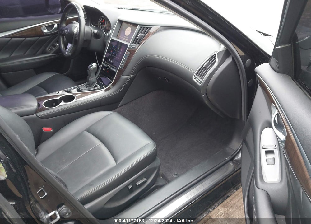 2018 INFINITI Q50 3.0T LUXE VIN: JN1EV7AR4JM443312