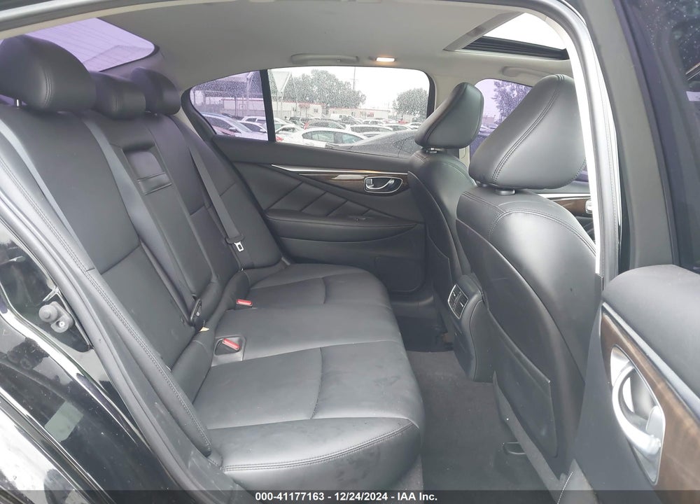 2018 INFINITI Q50 3.0T LUXE VIN: JN1EV7AR4JM443312