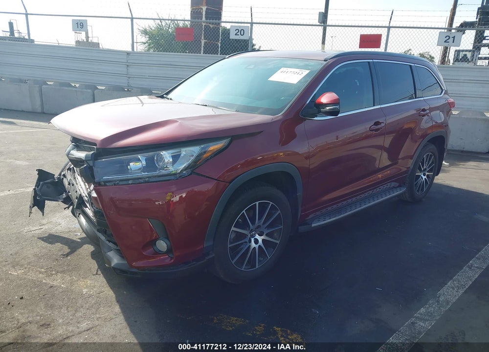 2017 TOYOTA HIGHLANDER VIN: 5TDJZRFH1HS453306