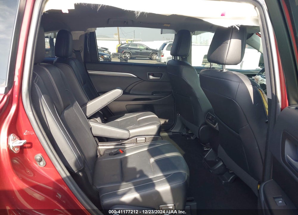 2017 TOYOTA HIGHLANDER VIN: 5TDJZRFH1HS453306