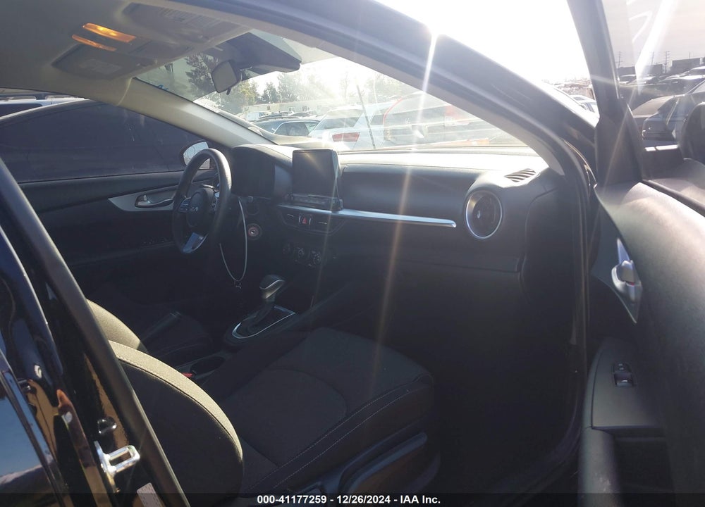 2023 KIA FORTE VIN: 3KPF24AD0PE603383