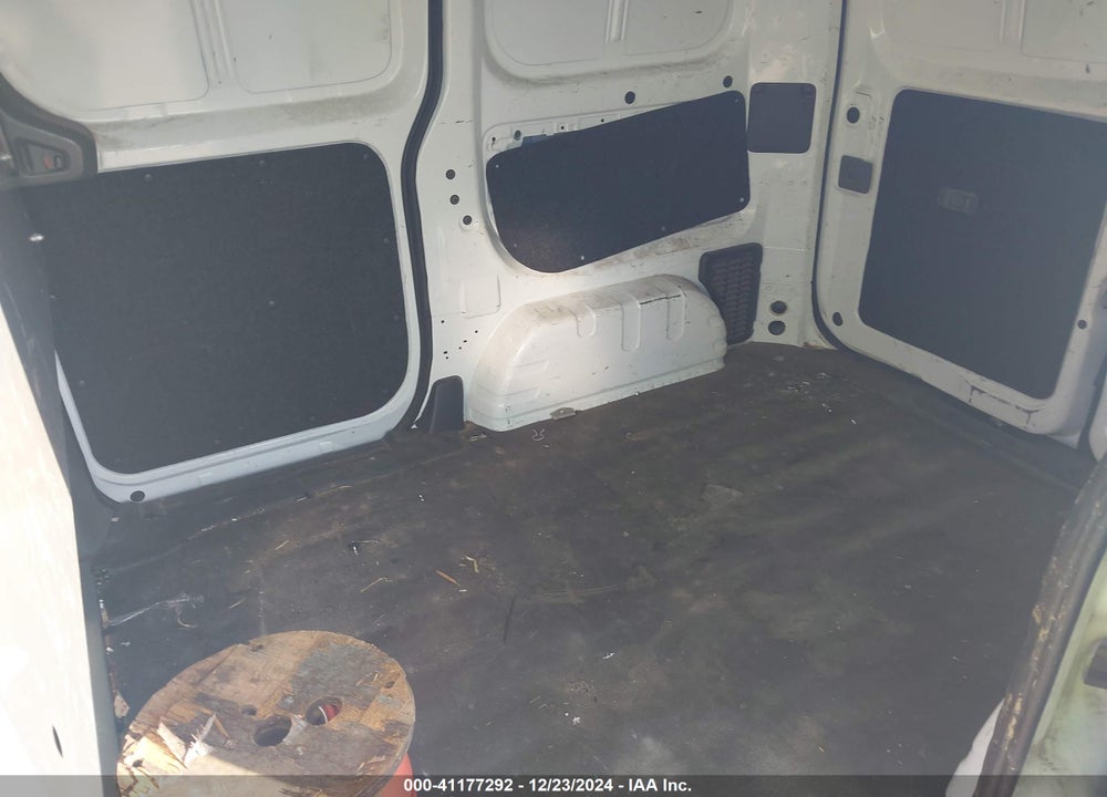 2017 NISSAN NV200 S VIN: 3N6CM0KN5HK711348