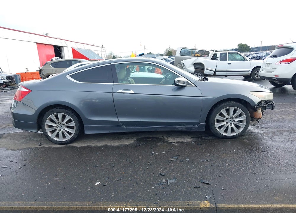 2008 HONDA ACCORD VIN: 1HGCS22888A001989