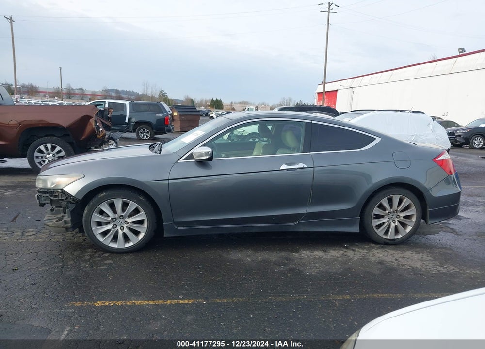 2008 HONDA ACCORD VIN: 1HGCS22888A001989