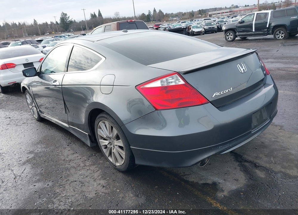 2008 HONDA ACCORD VIN: 1HGCS22888A001989