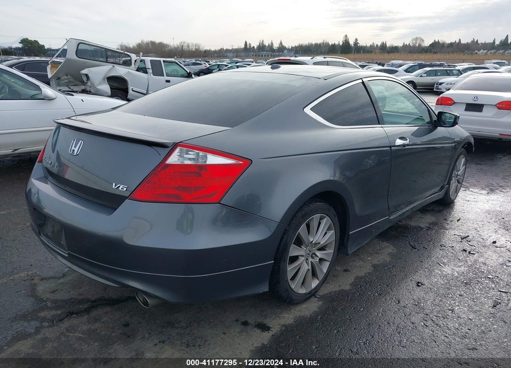2008 HONDA ACCORD VIN: 1HGCS22888A001989