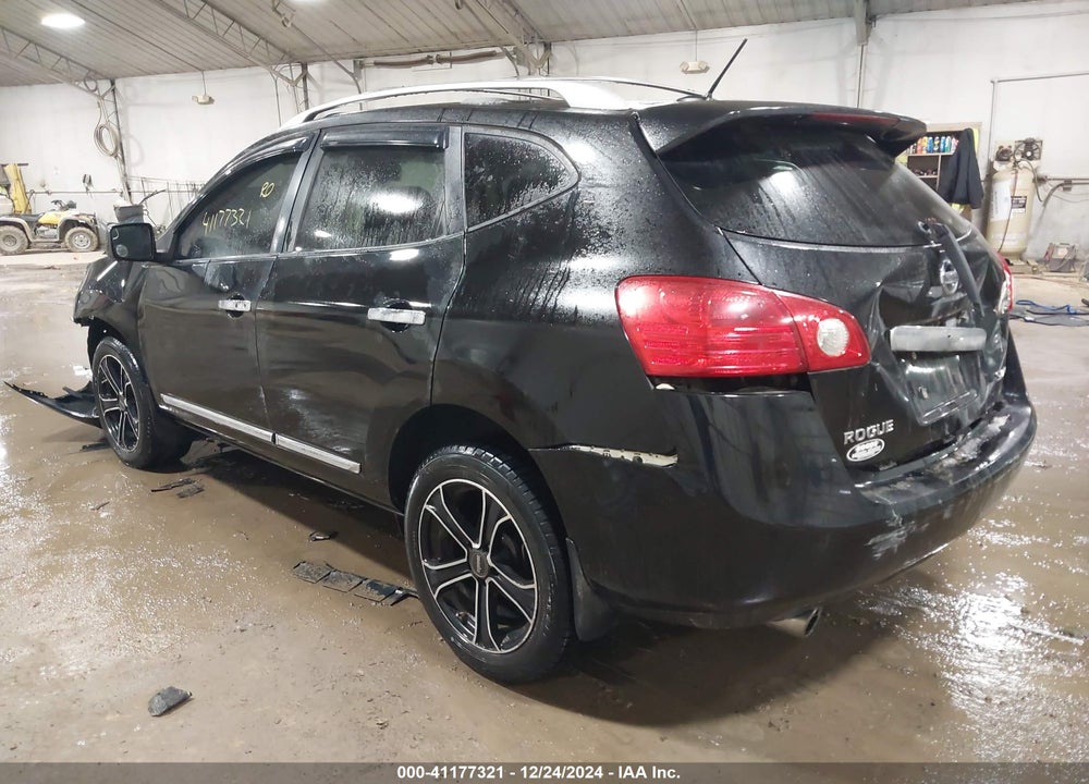 2013 NISSAN ROGUE SV W/SL PKG VIN: JN8AS5MV6DW658026