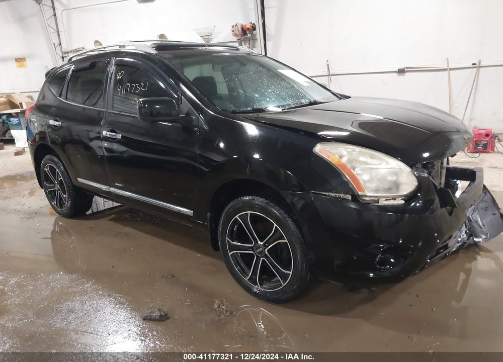 2013 NISSAN ROGUE SV W/SL PKG VIN: JN8AS5MV6DW658026