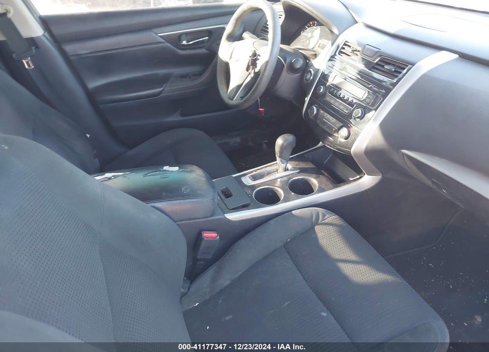 2015 NISSAN ALTIMA VIN: 1N4AL3AP5FC261128
