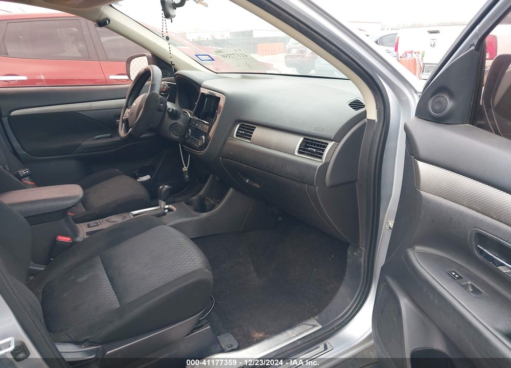 2014 MITSUBISHI OUTLANDER SE VIN: JA4AD3A35EZ018199