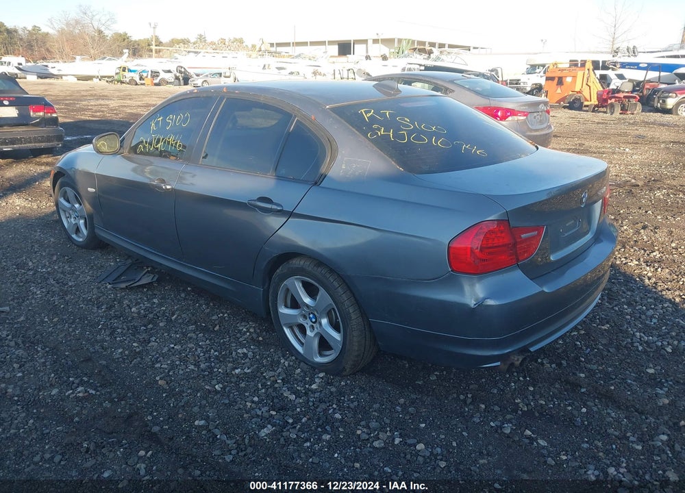 2011 BMW 328I XDRIVE VIN: WBAPK5G59BNN82237