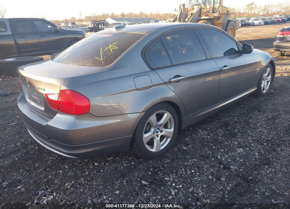 2011 BMW 328I XDRIVE VIN: WBAPK5G59BNN82237