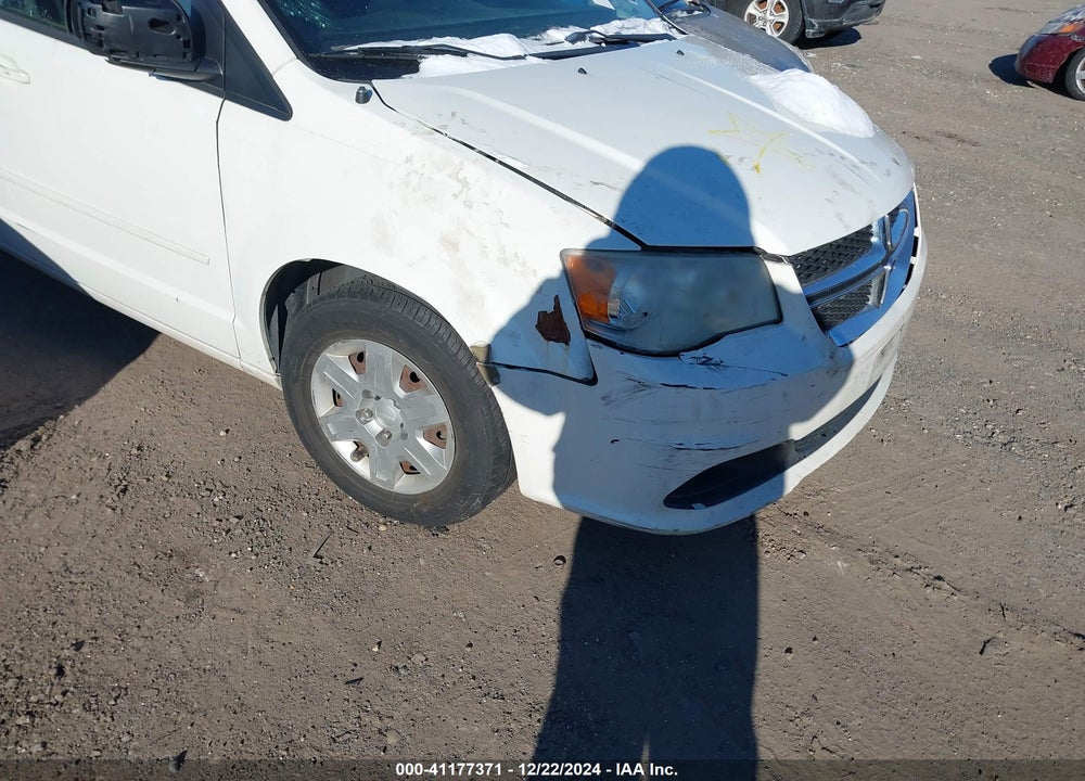 2011 DODGE GRAND CARAVAN EXPRESS VIN: 2D4RN4DG8BR647717