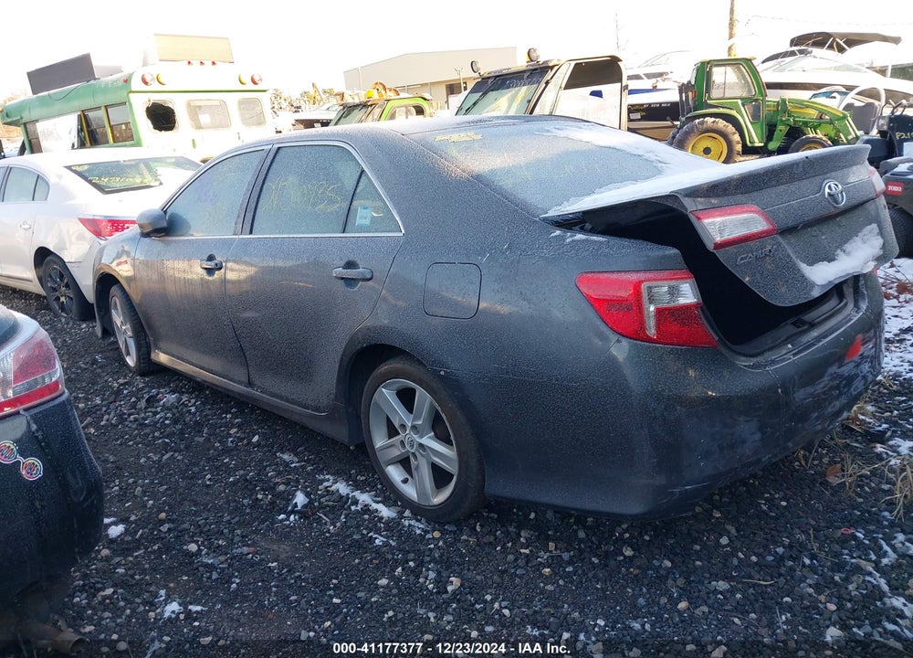 2014 TOYOTA CAMRY VIN: 4T1BF1FK2EU430775