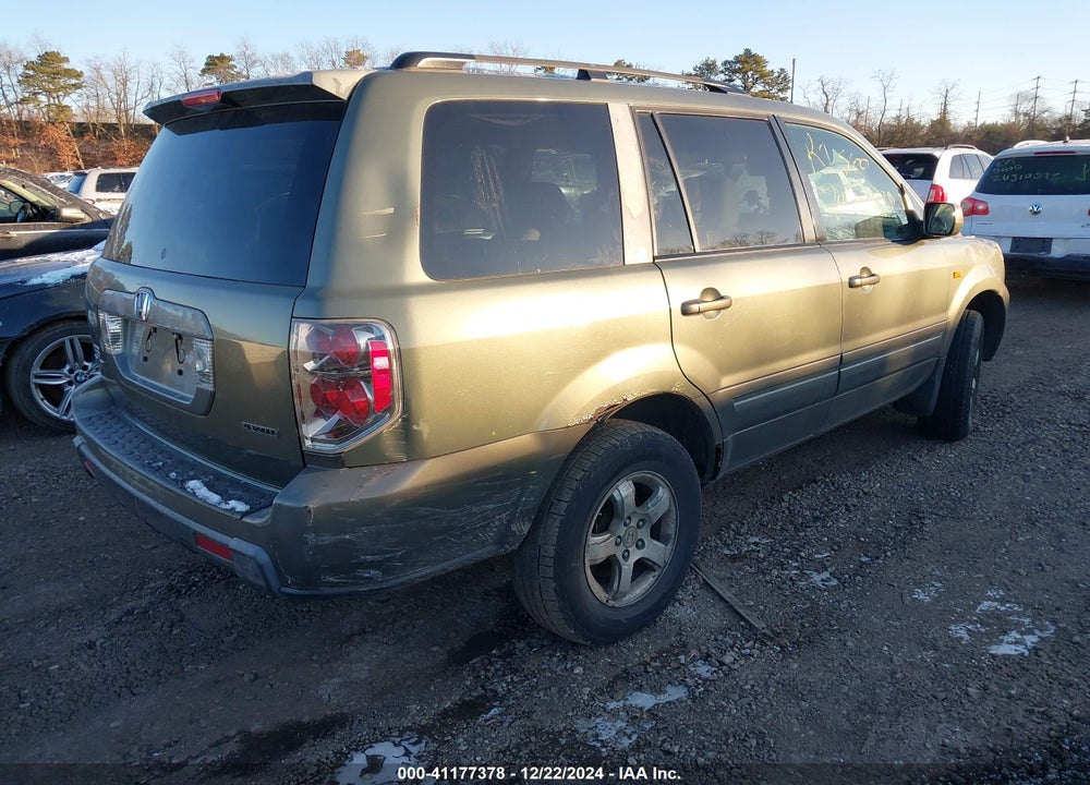 2008 HONDA PILOT EX VIN: 5FNYF18458B028050