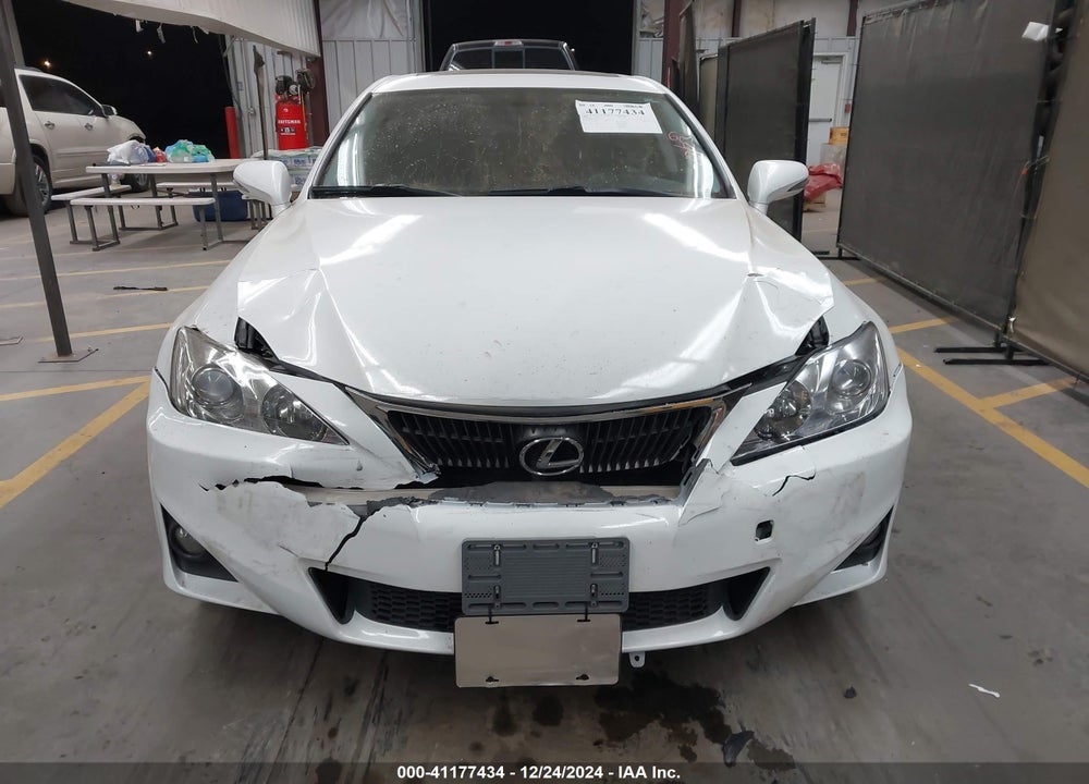 2011 LEXUS IS 250 VIN: JTHBF5C26B5142438