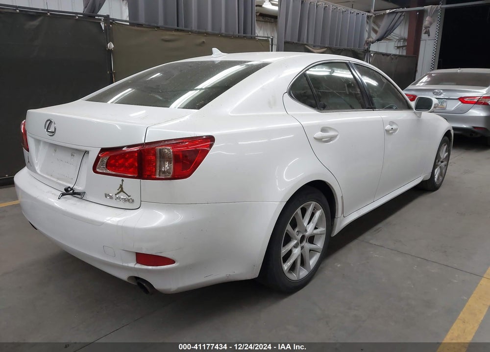 2011 LEXUS IS 250 VIN: JTHBF5C26B5142438