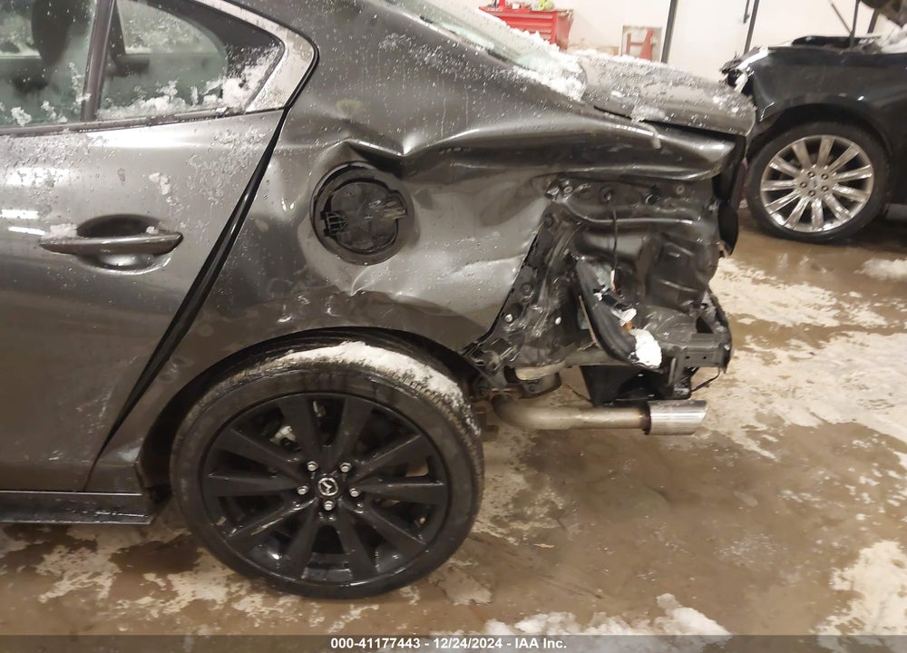 2022 MAZDA 3 VIN: 3MZBPBAY5NM318864