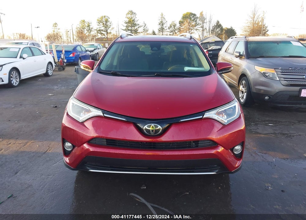 2018 TOYOTA RAV4 ADVENTURE/XLE VIN: 2T3WFREV3JW411780