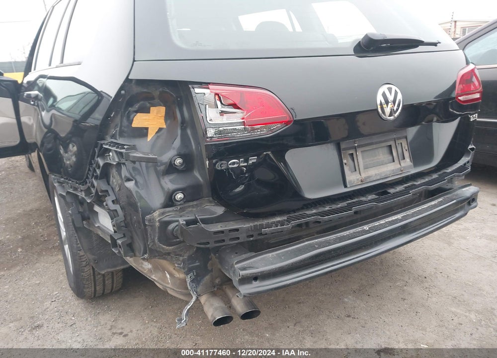 2015 VOLKSWAGEN GOLF SPORTWAGEN VIN: 3VWC17AU2FM519977