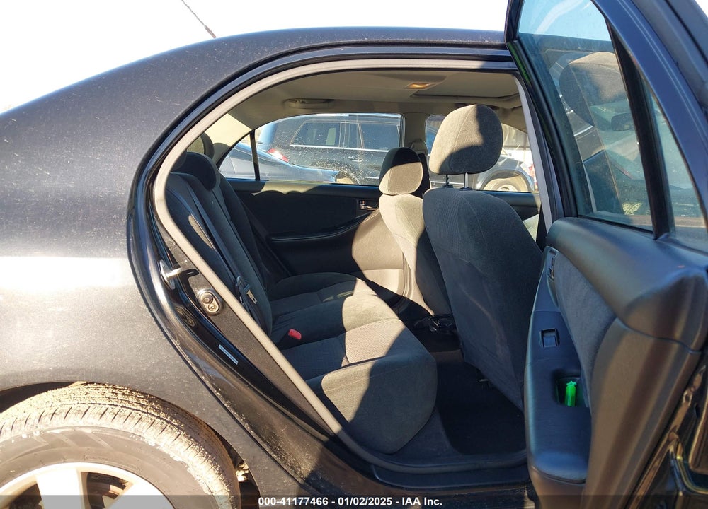 2005 TOYOTA COROLLA S VIN: 1NXBR32EX5Z558247