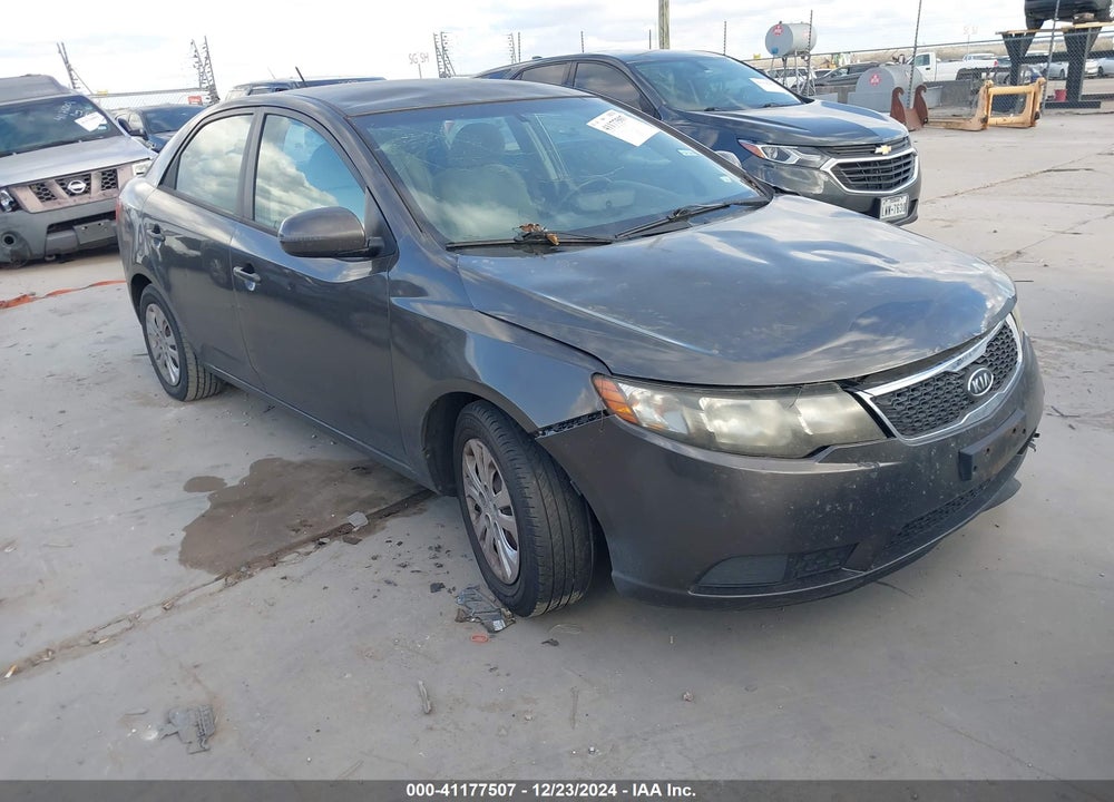 2011 KIA FORTE EX VIN: KNAFU4A21B5448210