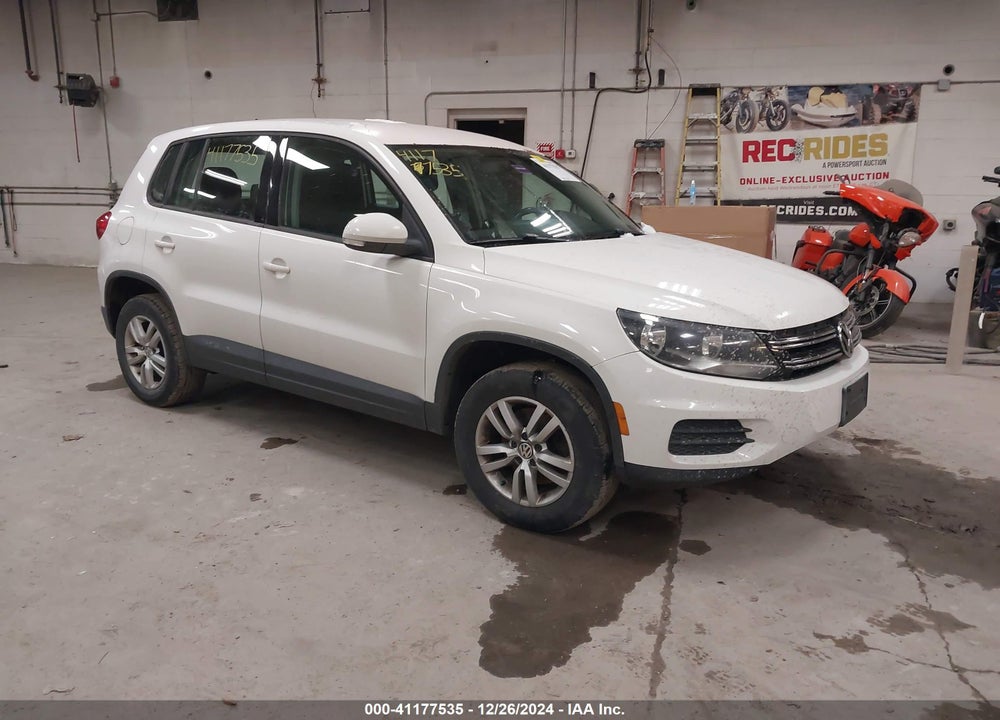 2013 VOLKSWAGEN TIGUAN S VIN: WVGAV7AX5DW541974
