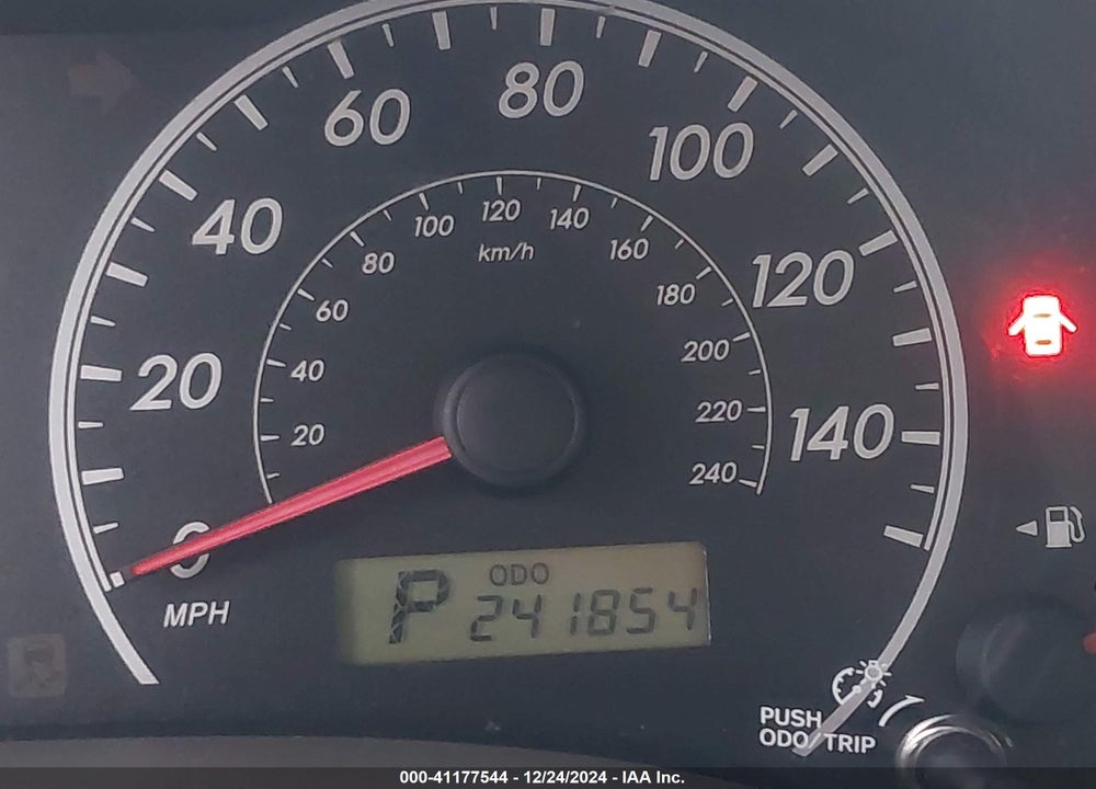 2010 TOYOTA COROLLA LE VIN: 1NXBU4EE1AZ307983