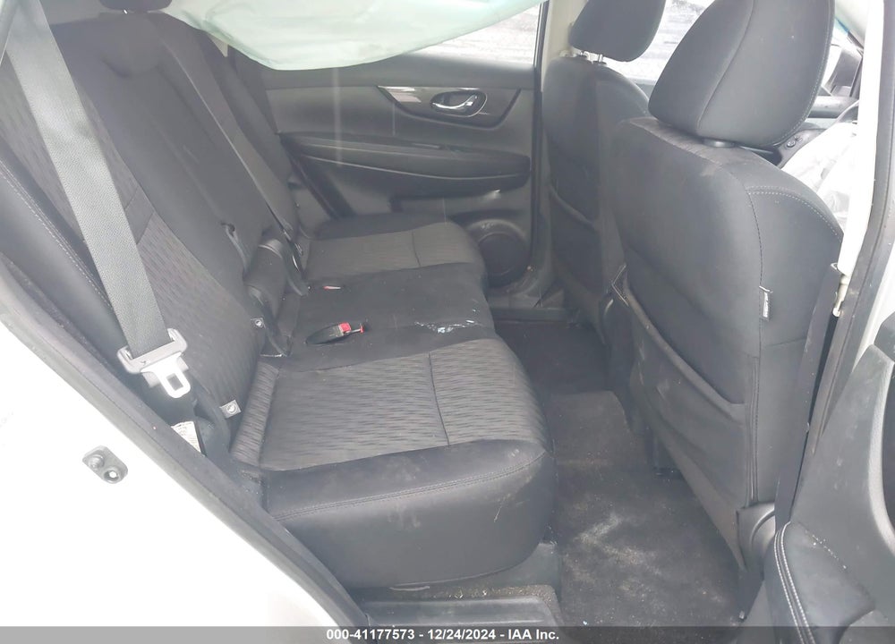 2018 NISSAN ROGUE SV VIN: 5N1AT2MT0JC815919