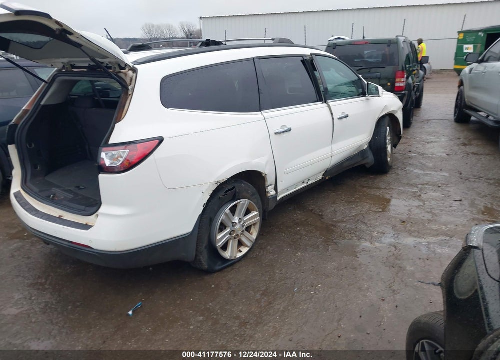 2013 CHEVROLET TRAVERSE VIN: 1GNKRGKD2DJ108151