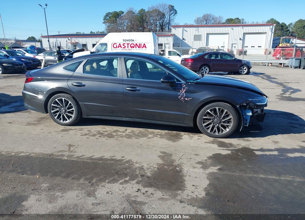 2021 HYUNDAI SONATA VIN: 5NPEH4J27MH102040