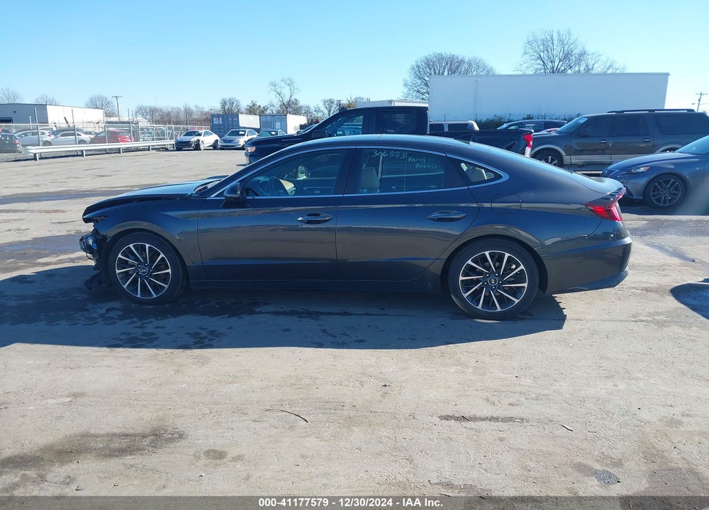 2021 HYUNDAI SONATA VIN: 5NPEH4J27MH102040