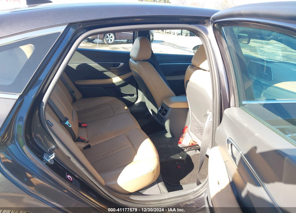 2021 HYUNDAI SONATA VIN: 5NPEH4J27MH102040