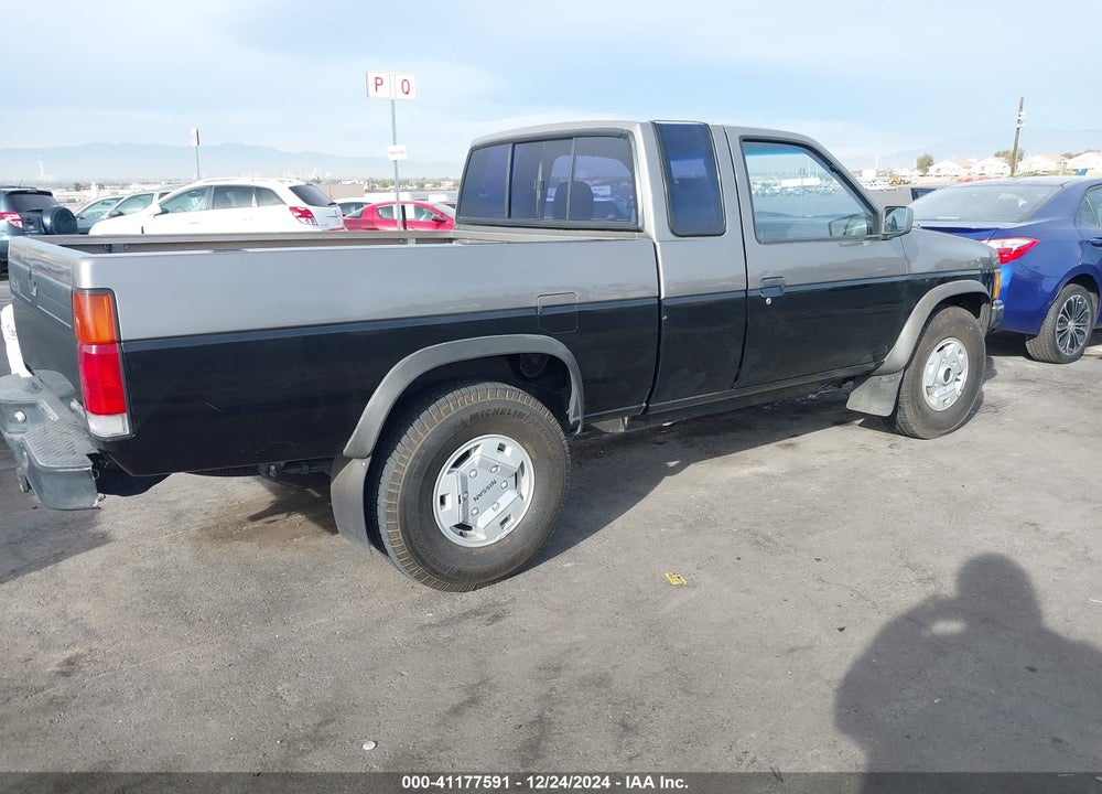 1987 NISSAN D21 KING CAB VIN: JN6HD16Y8HW005575
