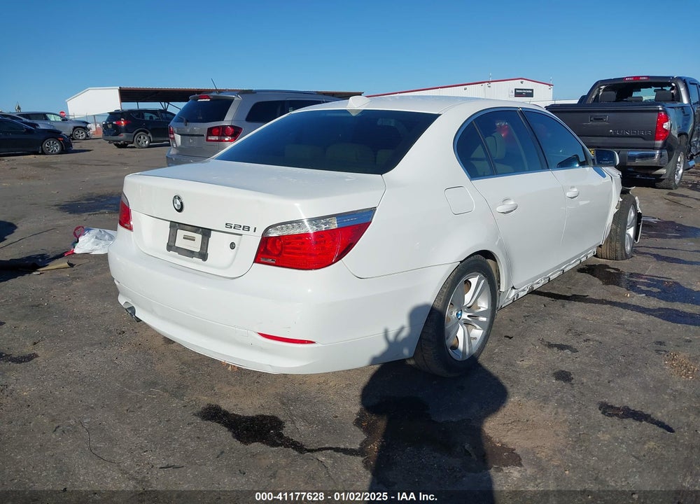 2009 BMW 528I VIN: WBANU53519C118436