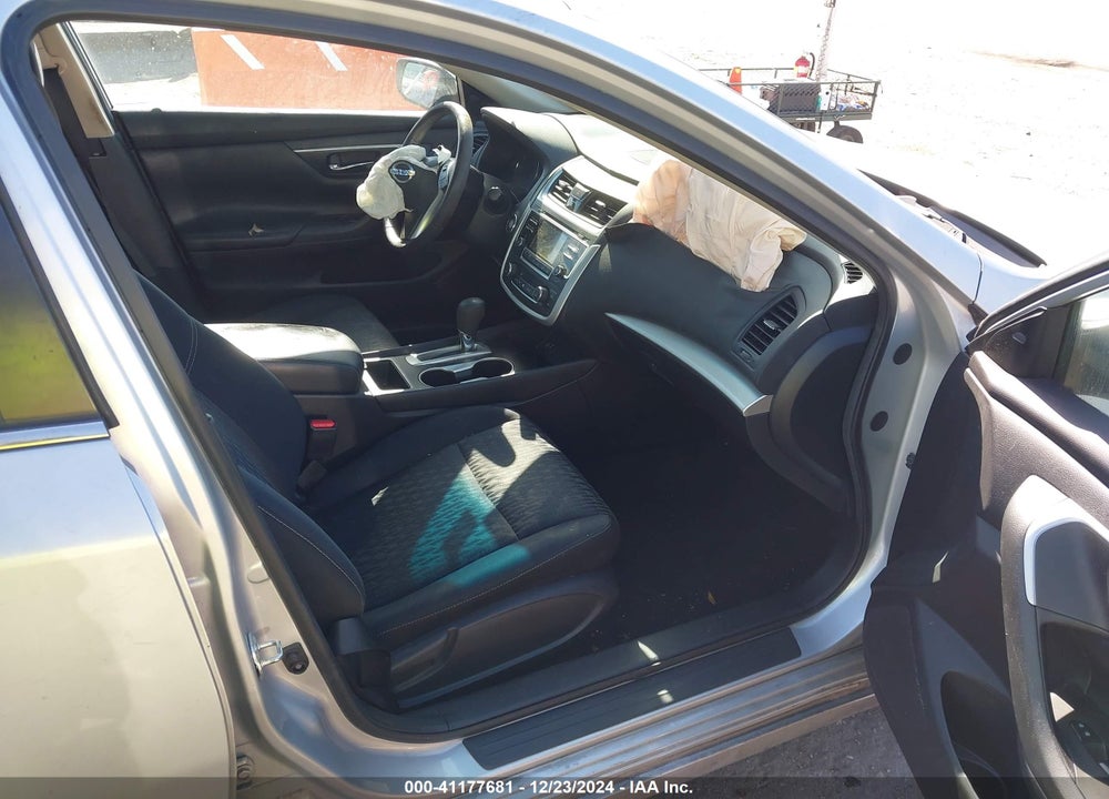 2017 NISSAN ALTIMA 2.5 SV VIN: 1N4AL3AP7HC270349