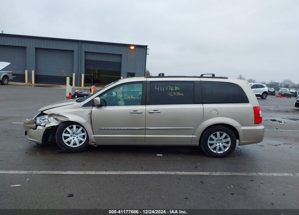 2015 CHRYSLER TOWN & COUNTRY TOURING VIN: 2C4RC1BG2FR699077