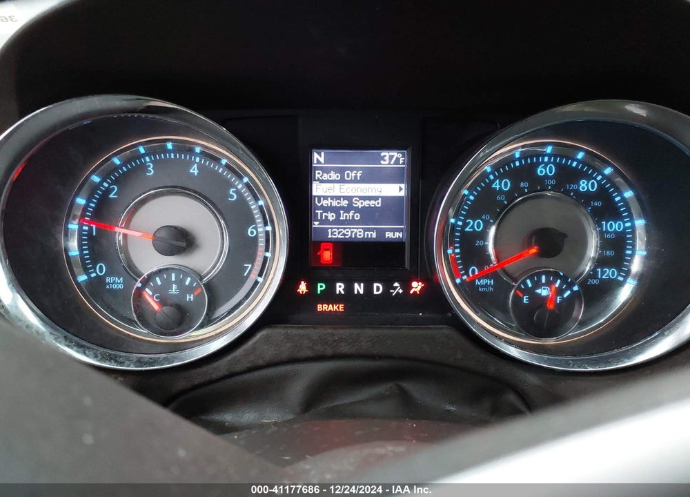 2015 CHRYSLER TOWN & COUNTRY TOURING VIN: 2C4RC1BG2FR699077