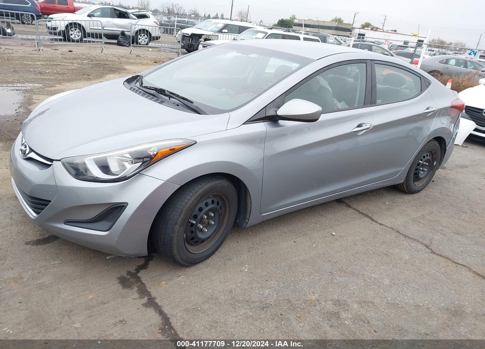 2016 HYUNDAI ELANTRA SE VIN: 5NPDH4AE4GH748808