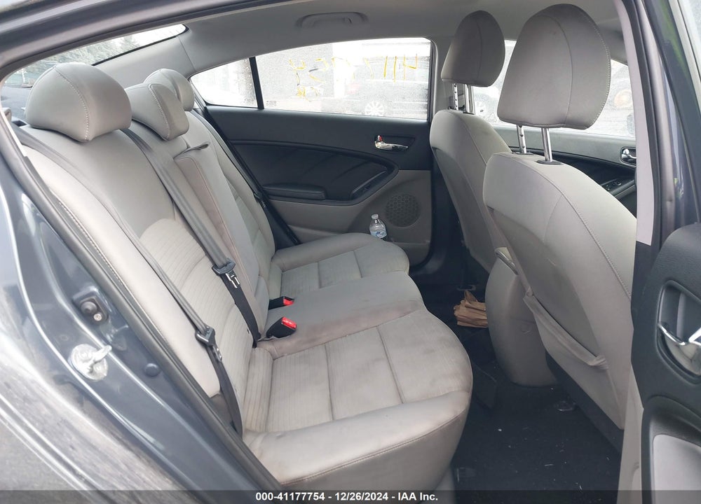 2016 KIA FORTE LX VIN: KNAFX4A66G5455252