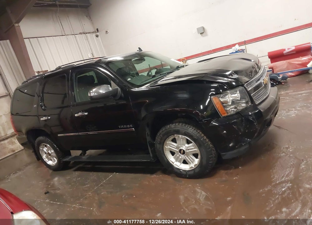 2013 CHEVROLET TAHOE LTZ VIN: 1GNSKCE05DR284991