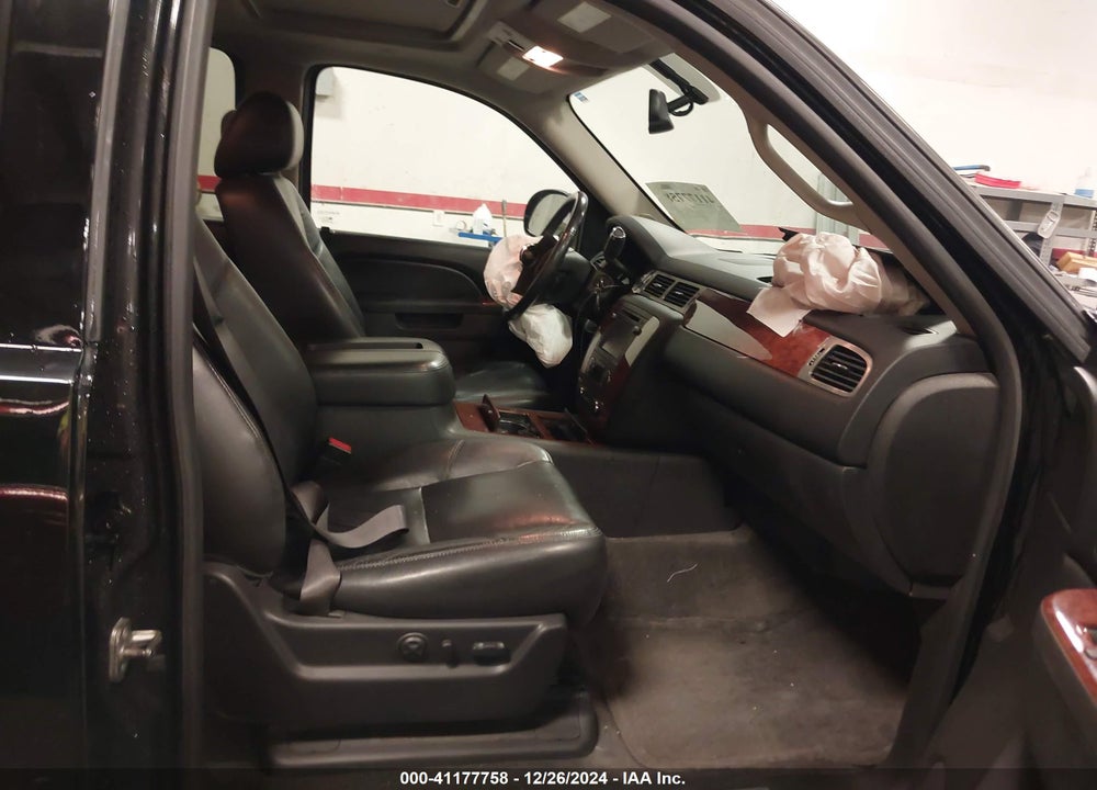 2013 CHEVROLET TAHOE LTZ VIN: 1GNSKCE05DR284991