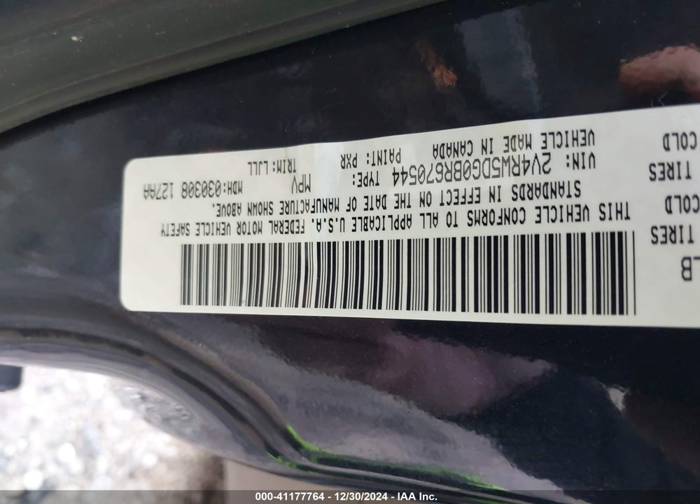 2011 VOLKSWAGEN ROUTAN SEL VIN: 2V4RW5DG0BR670544