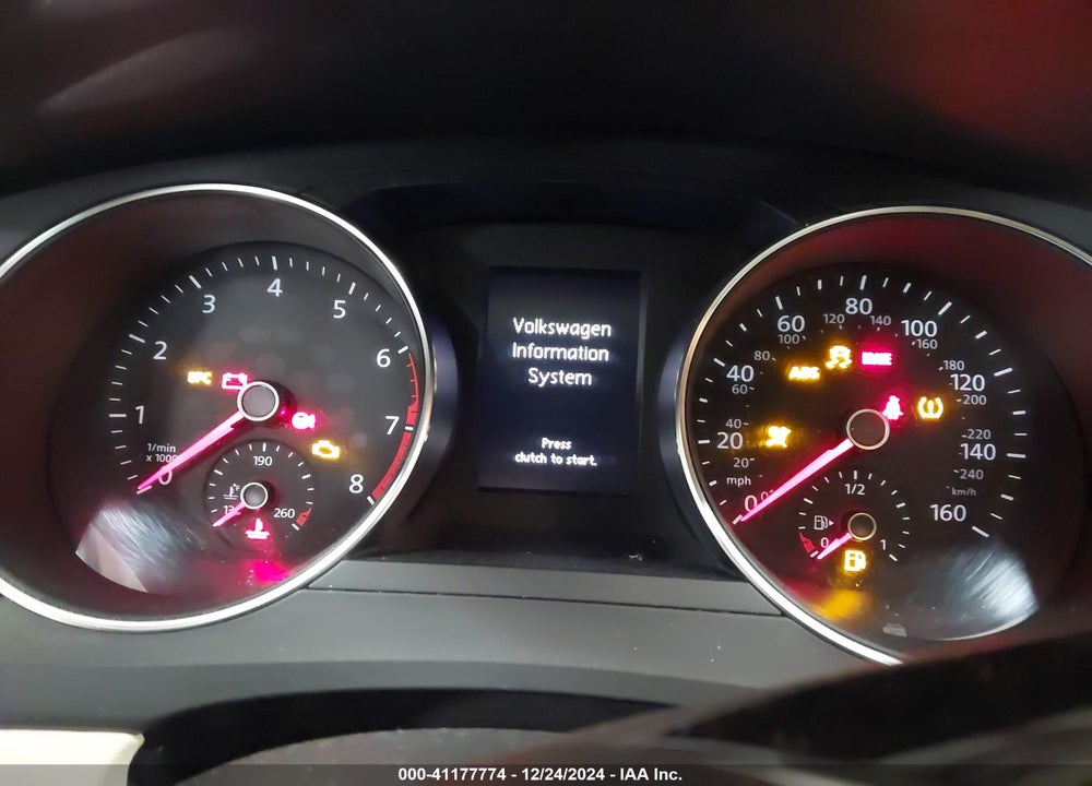2017 VOLKSWAGEN JETTA 1.4T SE VIN: 3VWB67AJ8HM317537