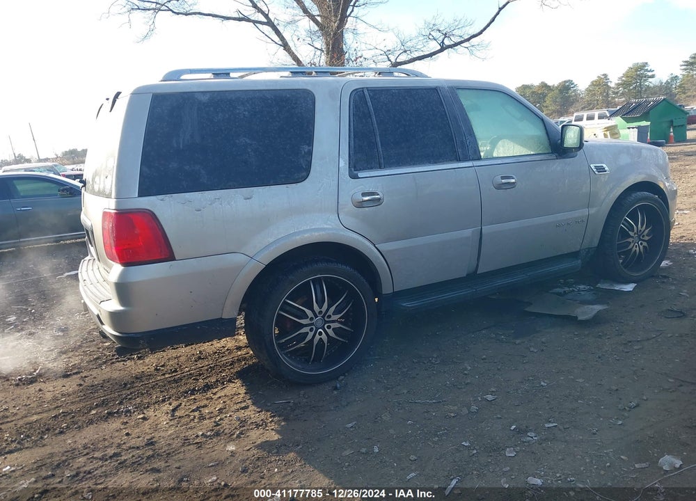 2006 LINCOLN NAVIGATOR LUXURY/ULTIMATE VIN: 5LMFU27536LJ13579