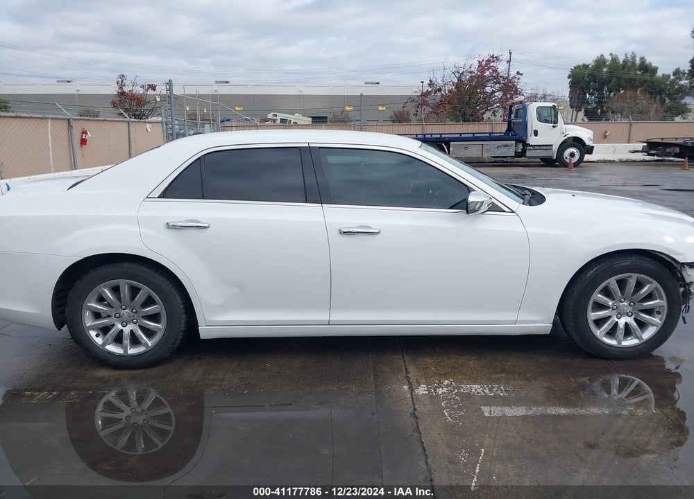 2013 CHRYSLER 300C VIN: 2C3CCAEGXDH606430