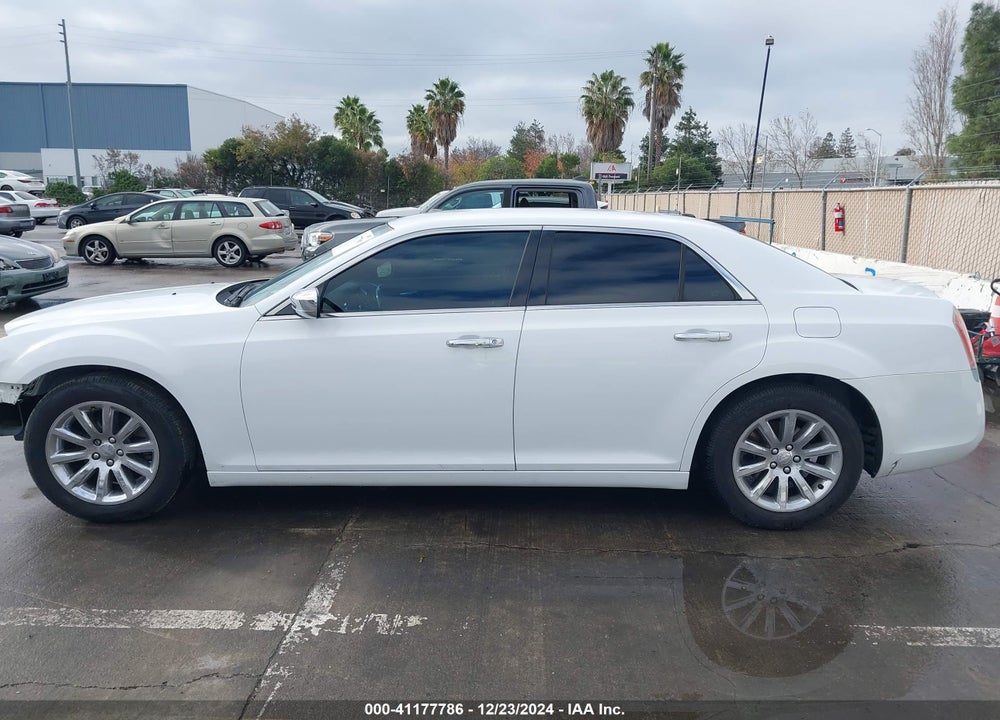 2013 CHRYSLER 300C VIN: 2C3CCAEGXDH606430