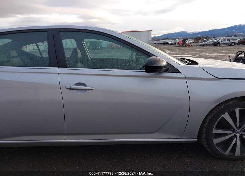2021 NISSAN ALTIMA VIN: 1N4BL4CV4MN367822